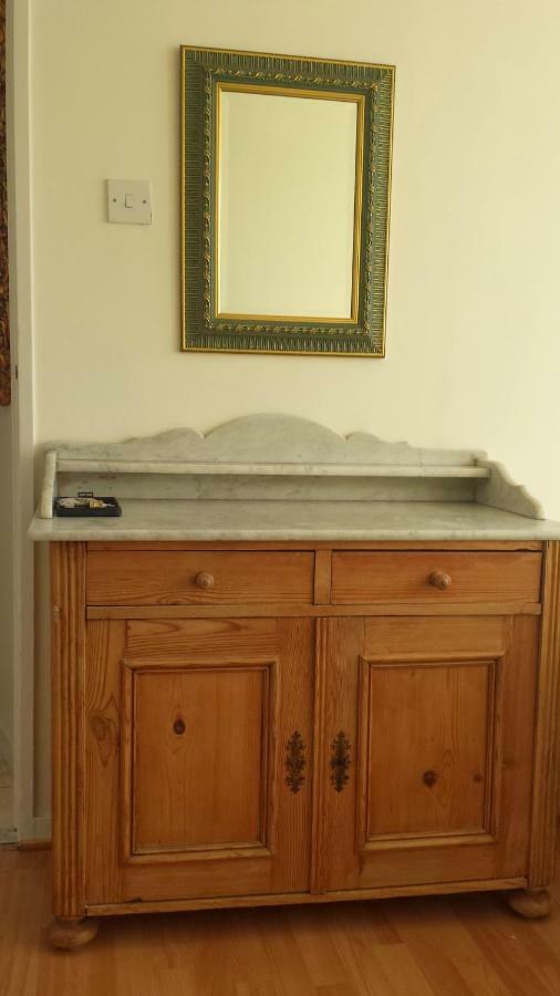 2 Bed Apartamento